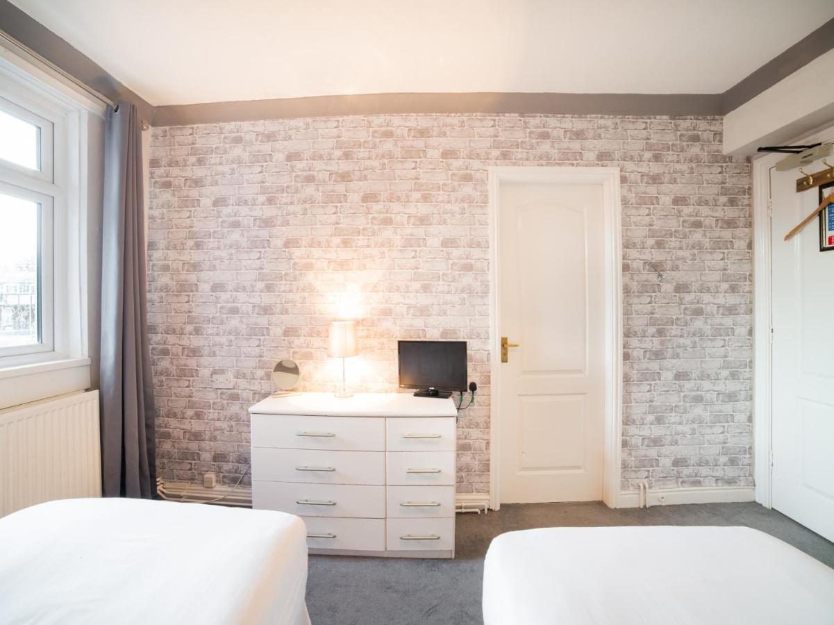 The Traxx Hotel แบงเกอร์ ภายนอก รูปภาพ